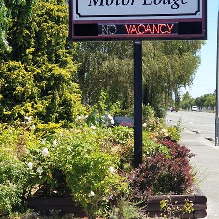 Commodore Motor Lodge Ashburton Exterior photo