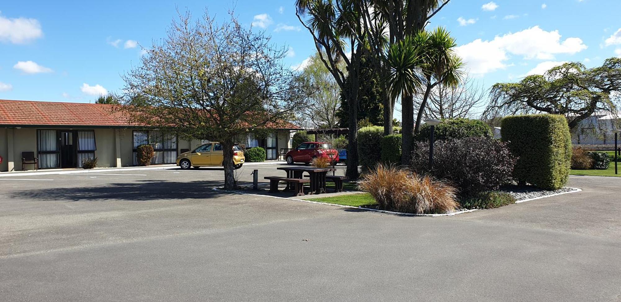 Commodore Motor Lodge Ashburton Exterior photo